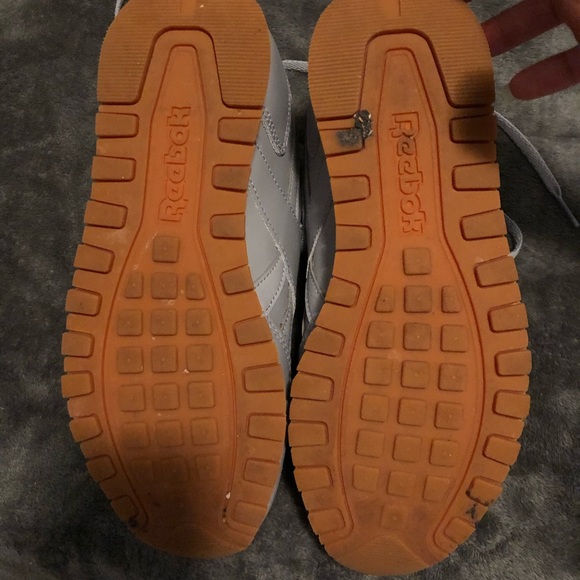 Original Gray Reebok - Picture 3 of 4